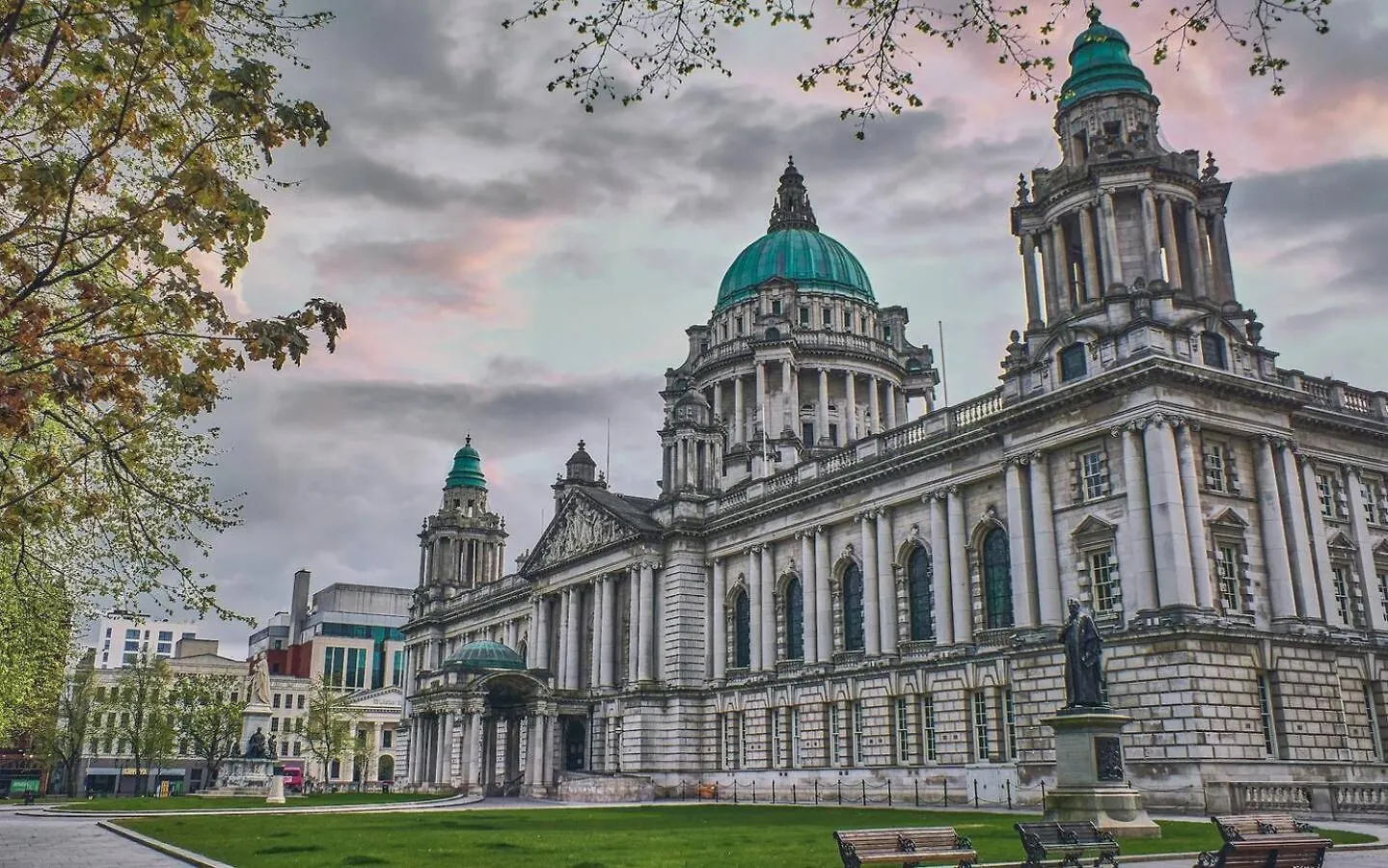 Central Apartment In Belfast City Centre