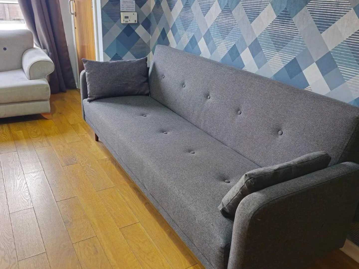 Central Apartment In Belfast City Centre